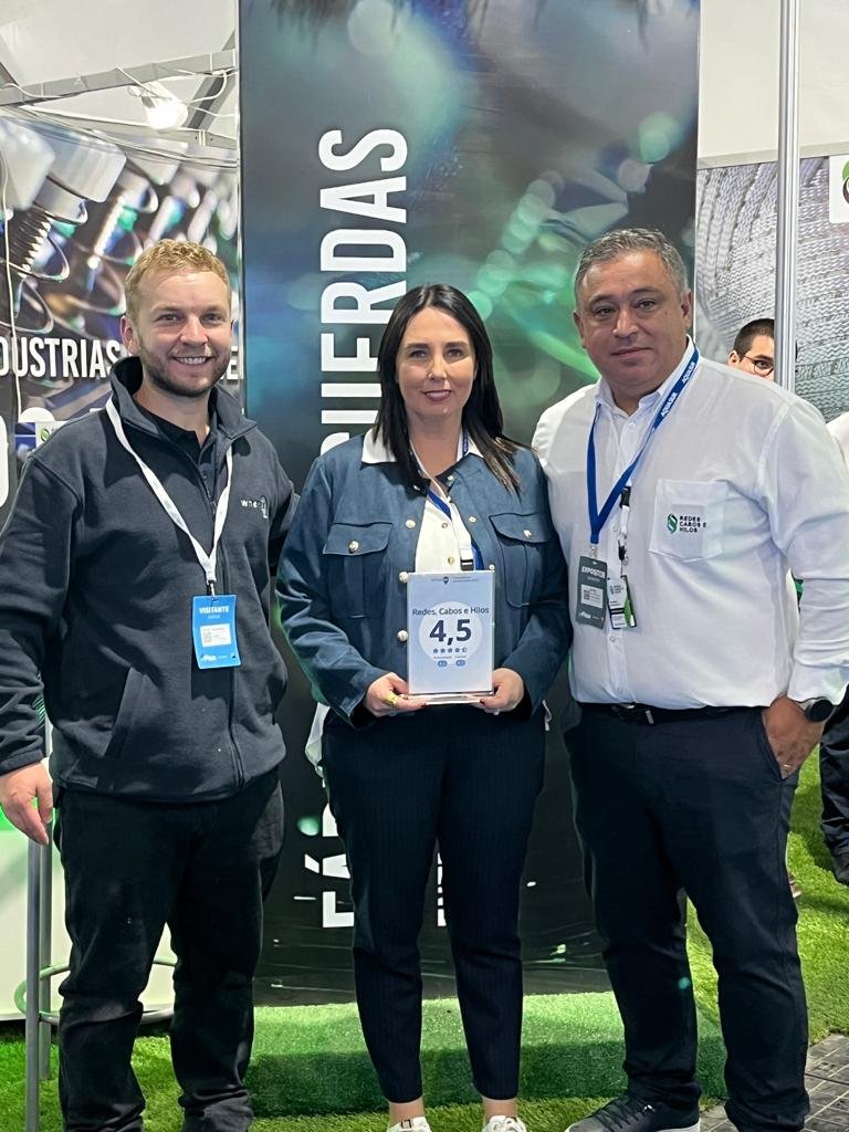 Equipo RCH en AquaSur 2024 con premio WherEX